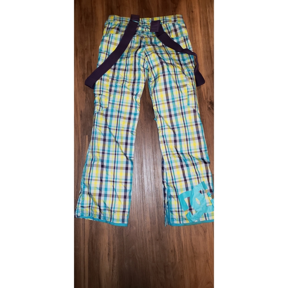 DC snowboarding pants